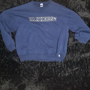Yankee Russell crewneck